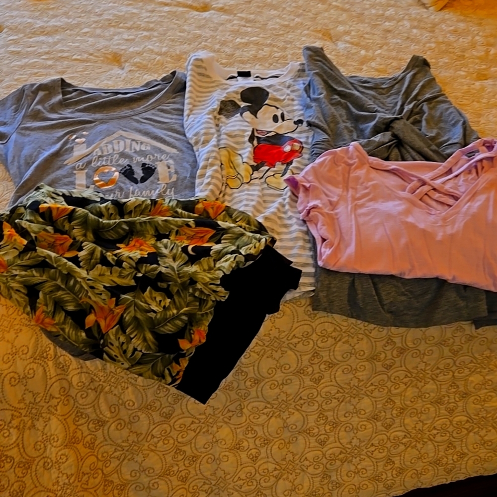 Maternity Tops